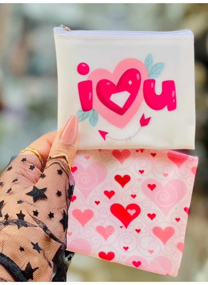 طقم 2 بوك سيليكون بناتي بتصميم قلوب وكلمة “Love”، ناعم وخفيف الوزن، مثالي للاستخدام اليومي. متوفر بألوان متنوعة تضيف لمسة لطيفة وعصرية لإطلالة البنات، ومتعدد الألوان - Image 3